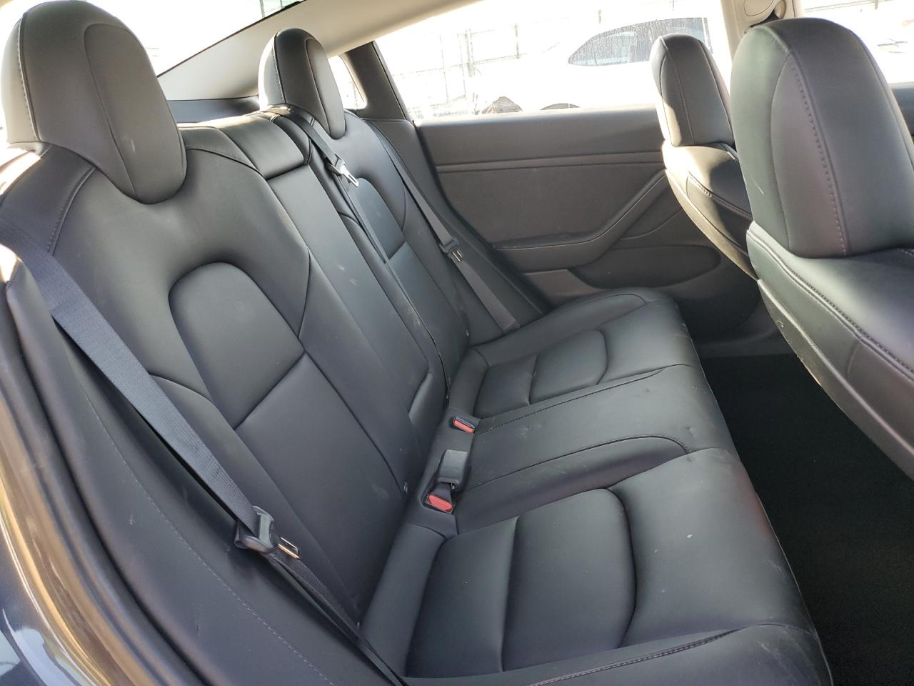 2022 Tesla Model 3 VIN: 5YJ3E1EB1NF332505 Lot: 89922815