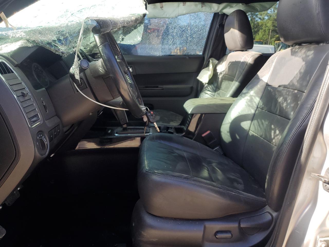 2010 Ford Escape Limited VIN: 1FMCU0EGXAKC48488 Lot: 84954135