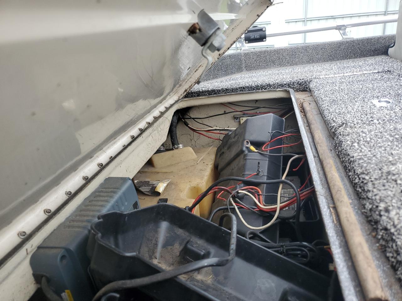 1983 Landau Boat Co Bass Boat VIN: RNG12502038383 Lot: 86105215