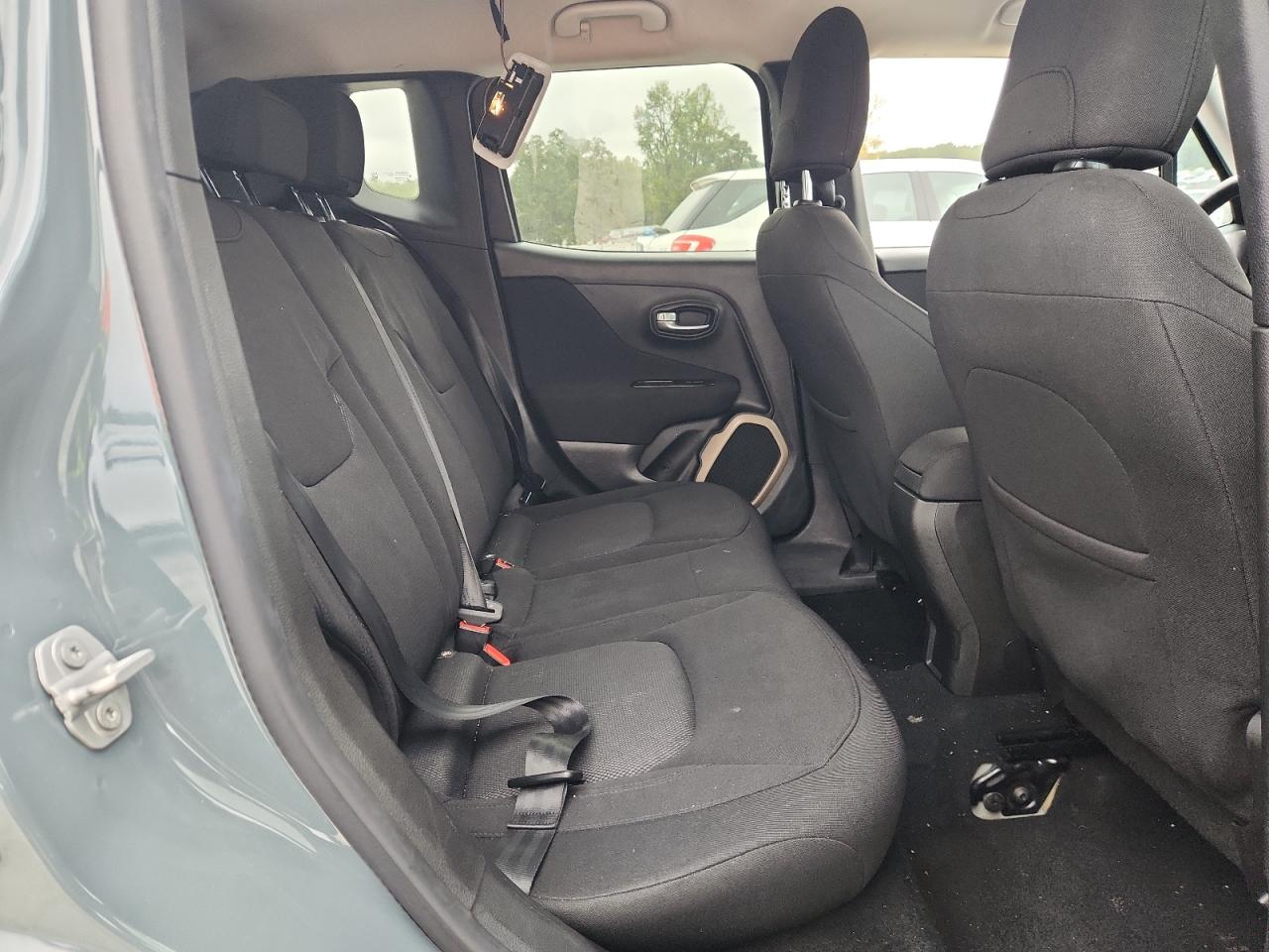 2017 Jeep Renegade Latitude VIN: ZACCJABB8HPE59698 Lot: 85183595