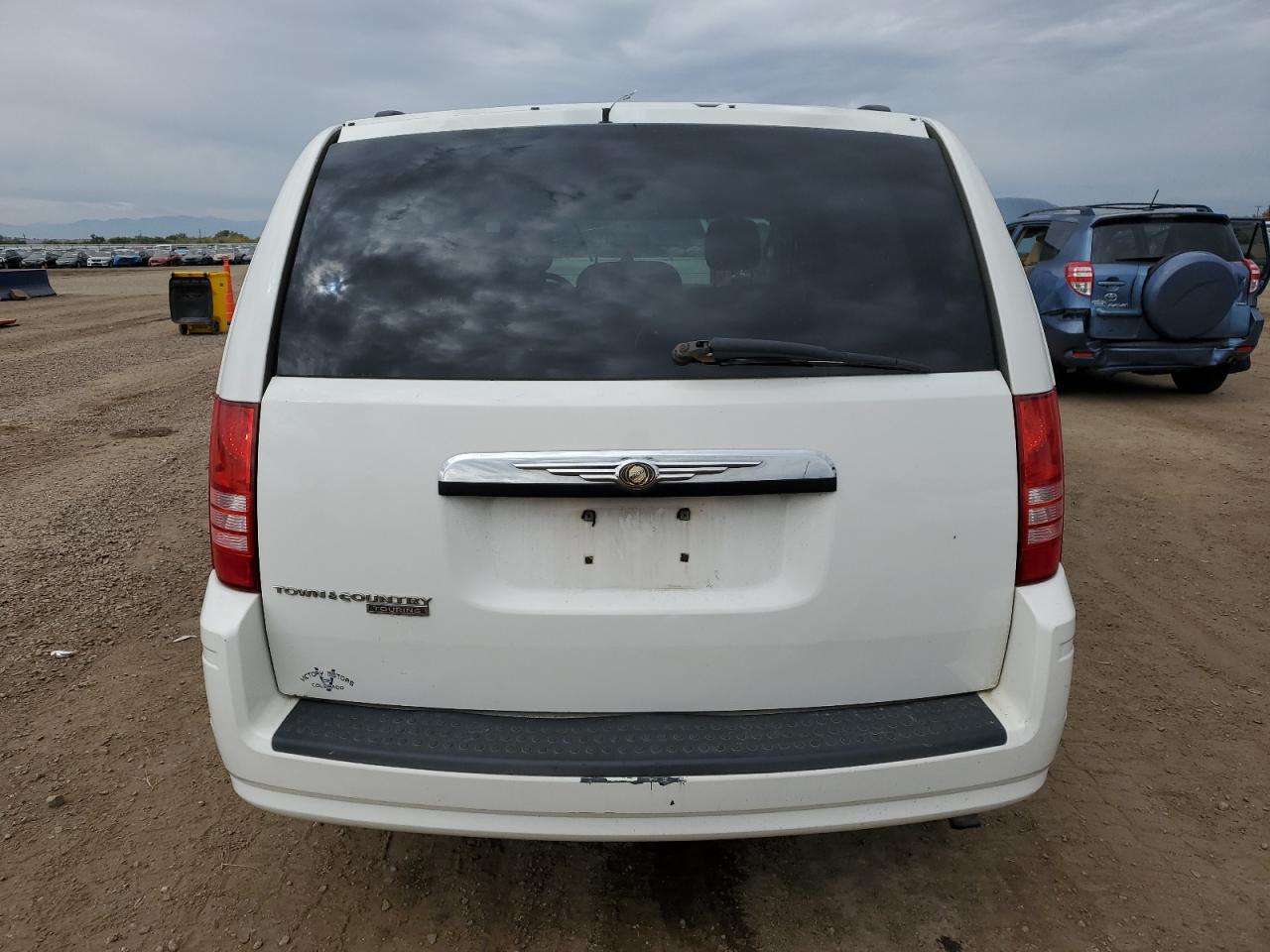 2008 Chrysler Town & Country Touring VIN: 2A8HR54P38R671539 Lot: 82411465