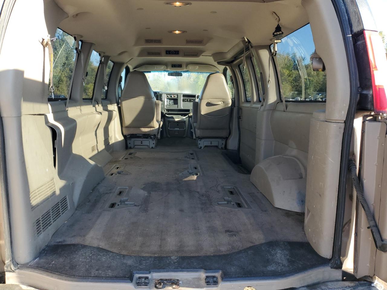 2003 GMC Savana G2500 VIN: 1GJGG25U531123754 Lot: 84899755