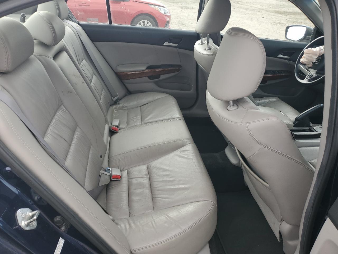 2011 Honda Accord Exl VIN: 1HGCP2F89BA101229 Lot: 82502165