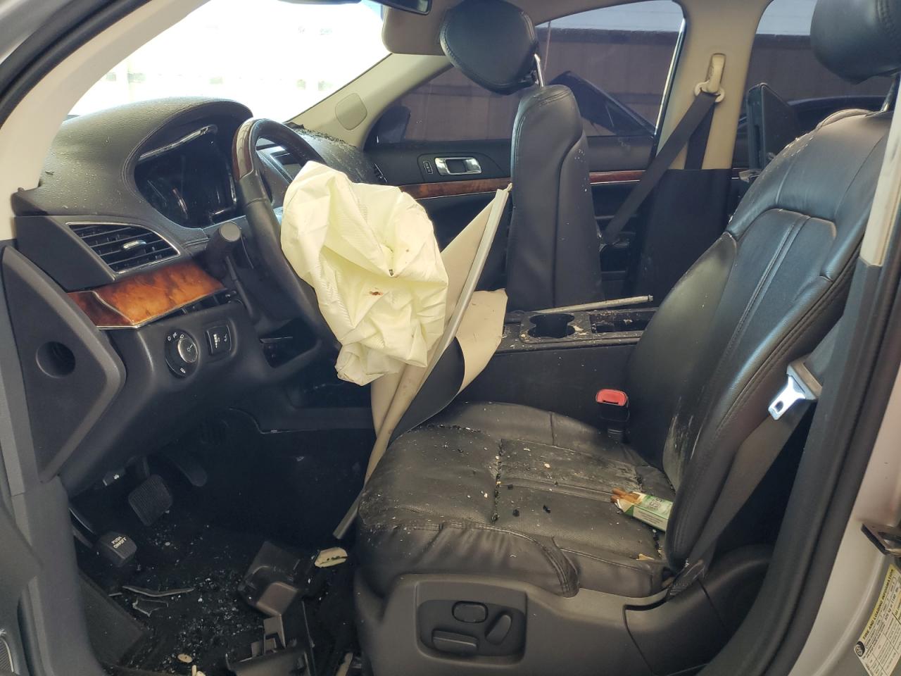 2014 Lincoln Mkt VIN: 2LMHJ5ATXEBL58797 Lot: 86784845