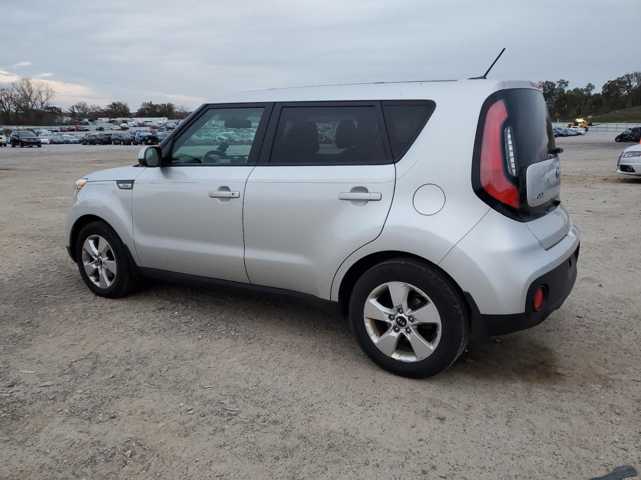 KNDJN2A28K7697543 2019 Kia Soul 2019 Kia Soul VIN: KNDJN2A28K7697543 Lot: 90074285