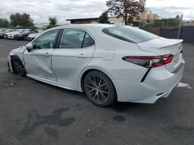  TOYOTA CAMRY 2023 Серый