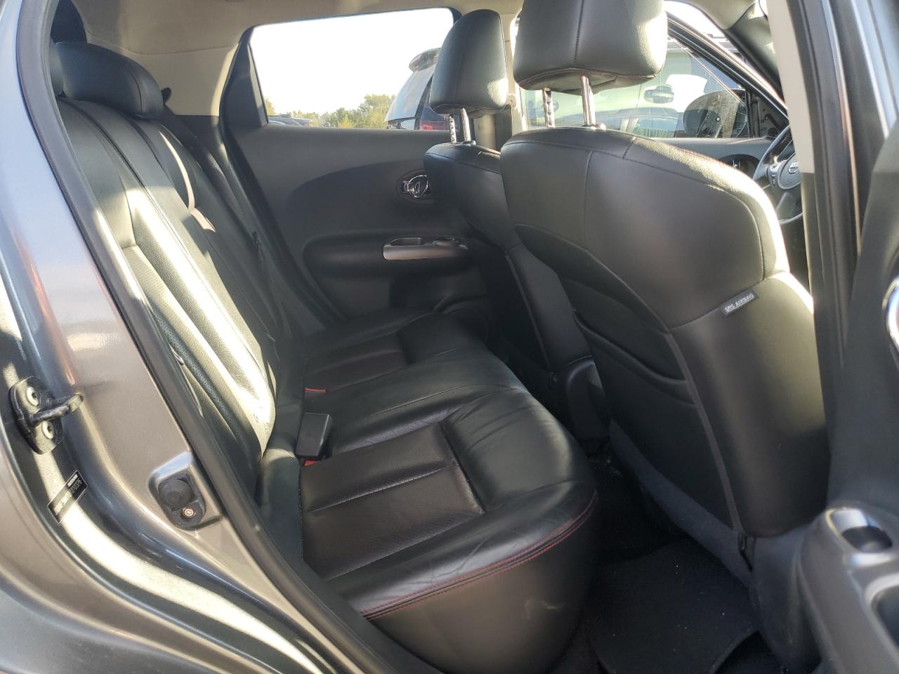 2011 Nissan Juke S VIN: JN8AF5MV7BT010326 Lot: 82365025