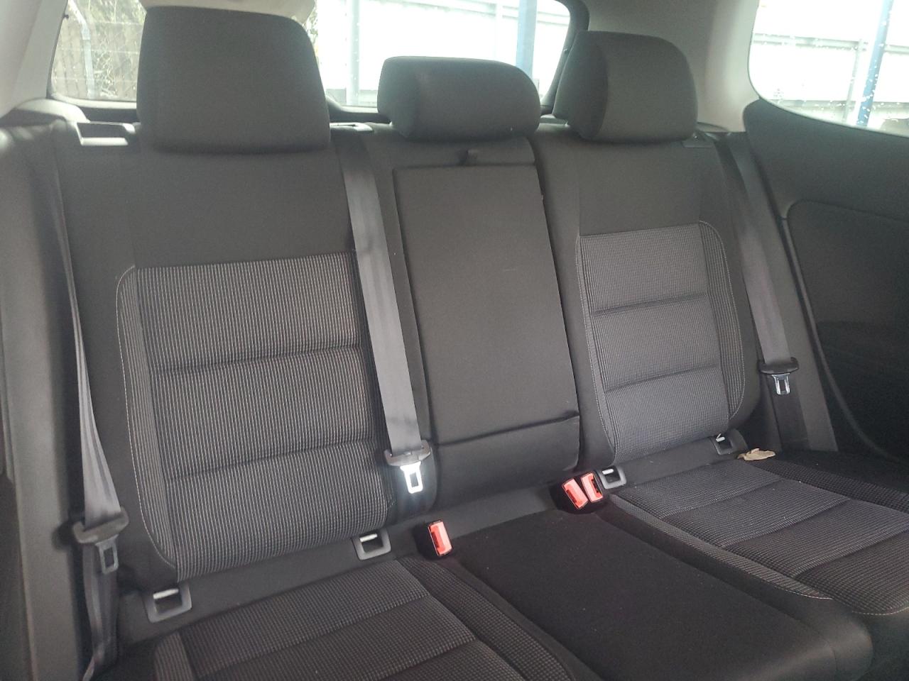 2011 Volkswagen Golf VIN: WVWMM7AJ6BW318453 Lot: 85940765