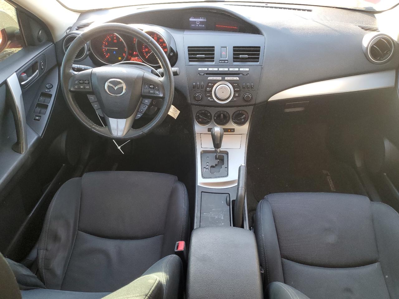 2011 Mazda 3 S VIN: JM1BL1K55B1378598 Lot: 90709645