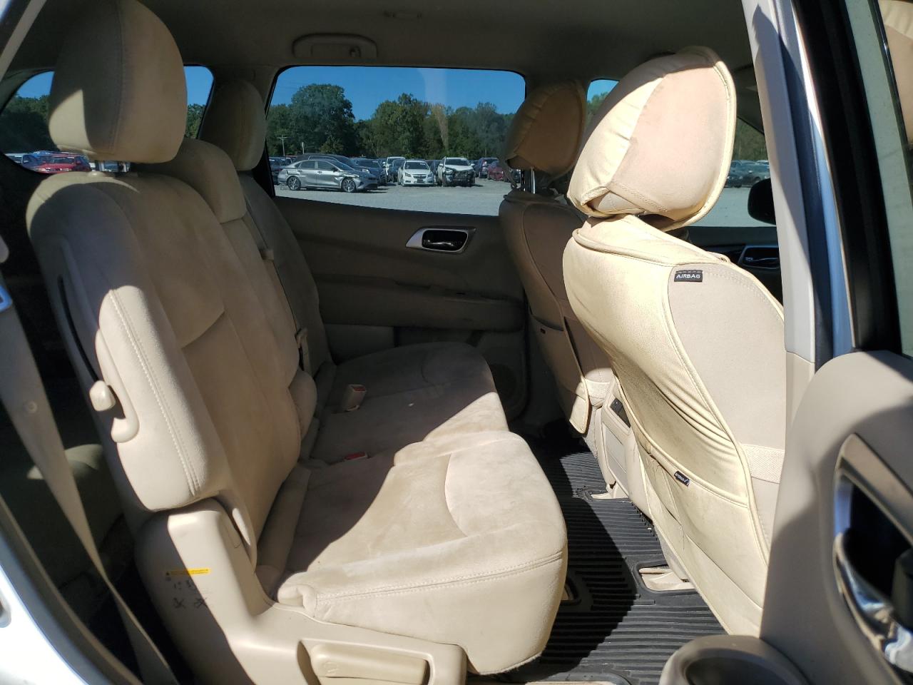 2014 Nissan Pathfinder S VIN: 5N1AR2MN1EC646368 Lot: 82499495