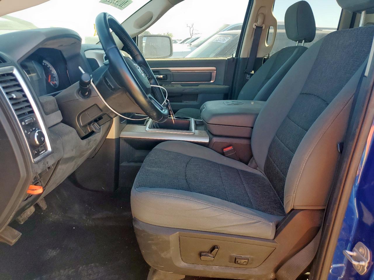 2015 Ram 1500 Slt VIN: 1C6RR6GT2FS512718 Lot: 87009585