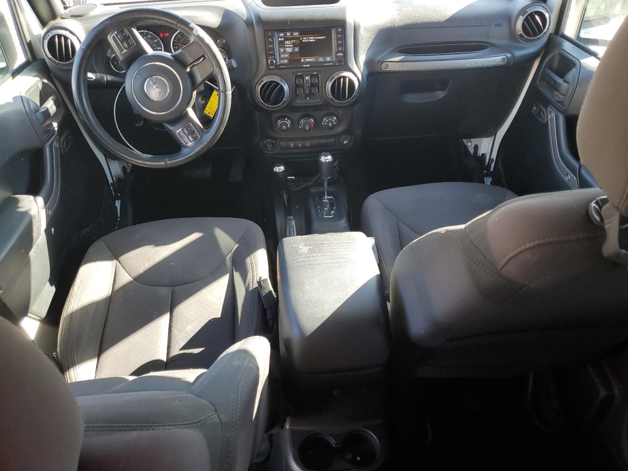 2018 Jeep Wrangler Unlimited Sport VIN: 1C4BJWDG7JL886544 Lot: 89679465