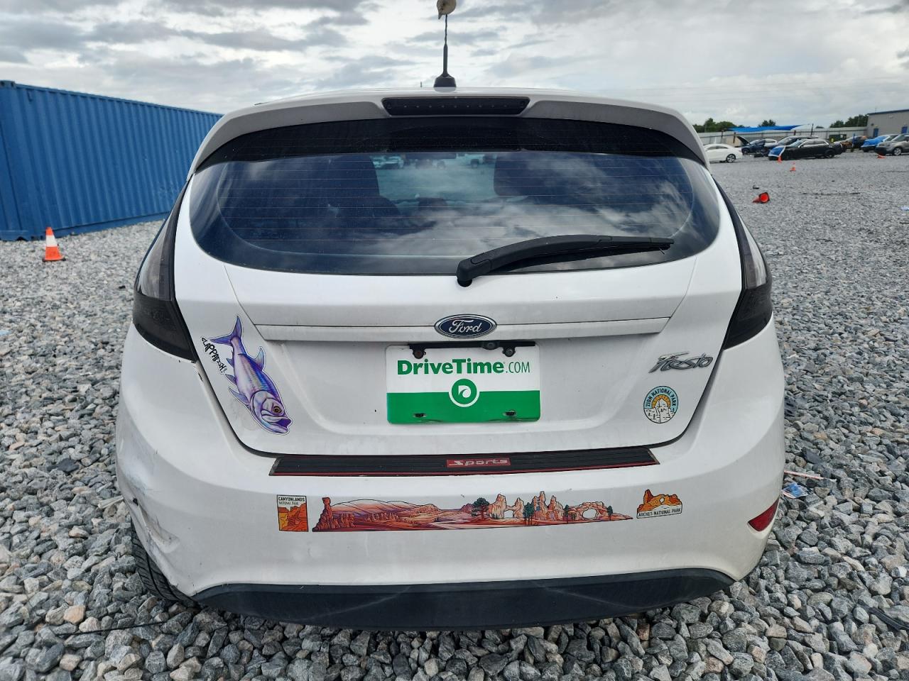 2018 Ford Fiesta S VIN: 3FADP4TJ5JM132586 Lot: 82381635