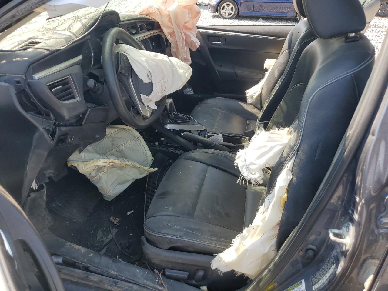 2015 Toyota Corolla L VIN: 5YFBURHE1FP245308 Lot: 81972025