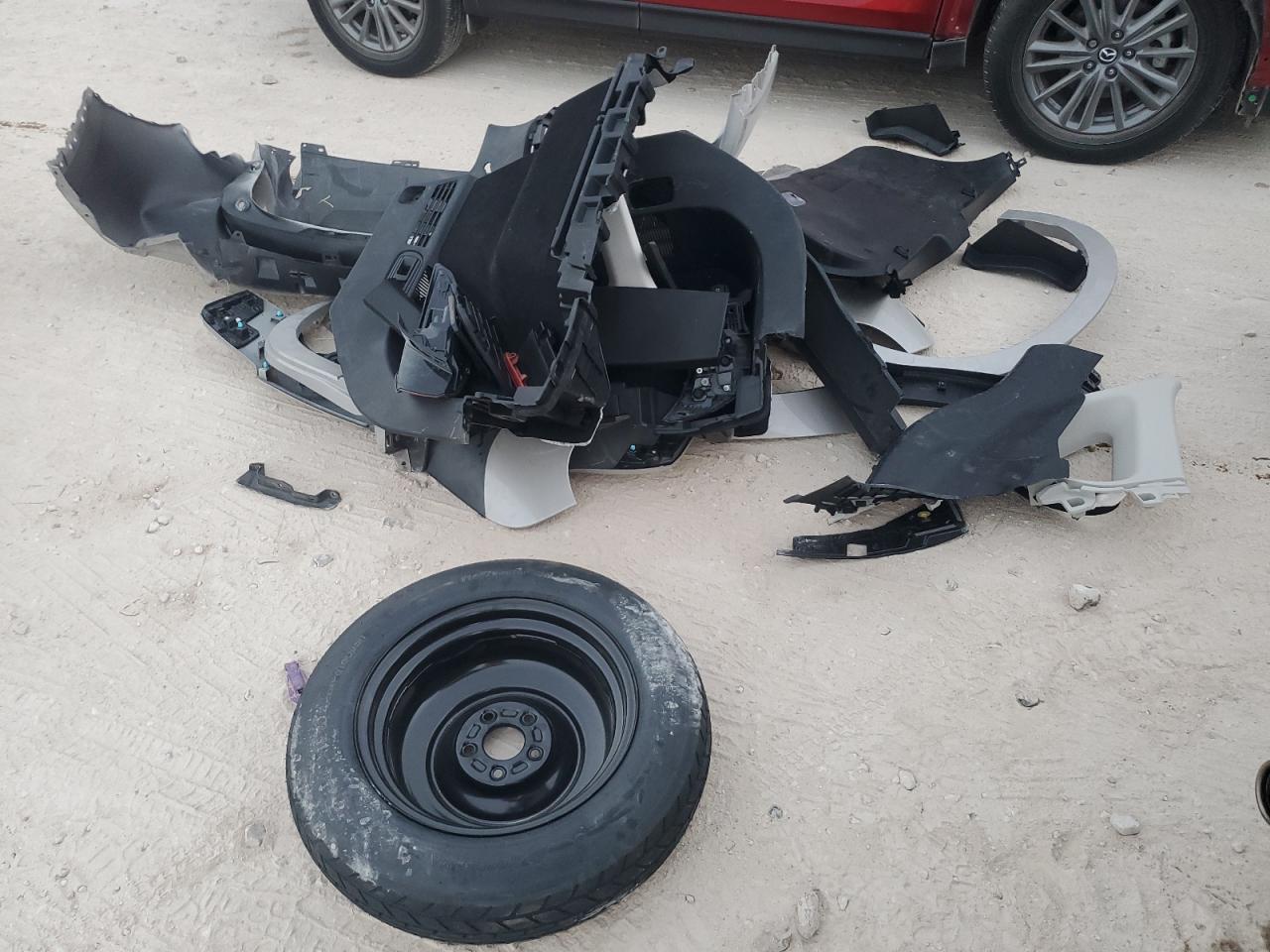 2024 Mazda Cx-5 Preferred VIN: JM3KFBCL4R0470500 Lot: 82629185