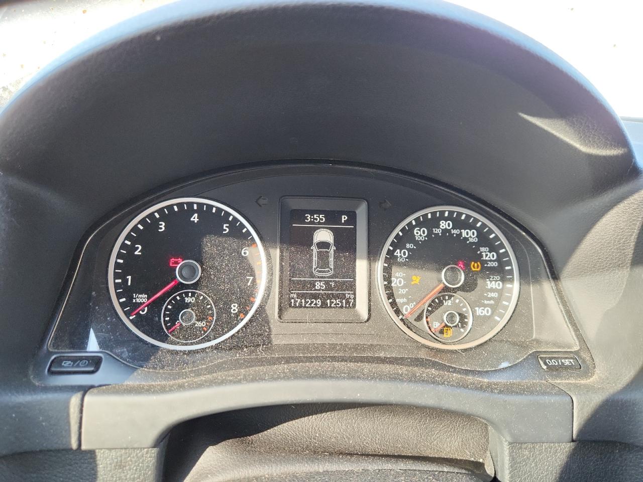 2017 Volkswagen Tiguan S VIN: WVGAV7AX3HK000564 Lot: 84977815