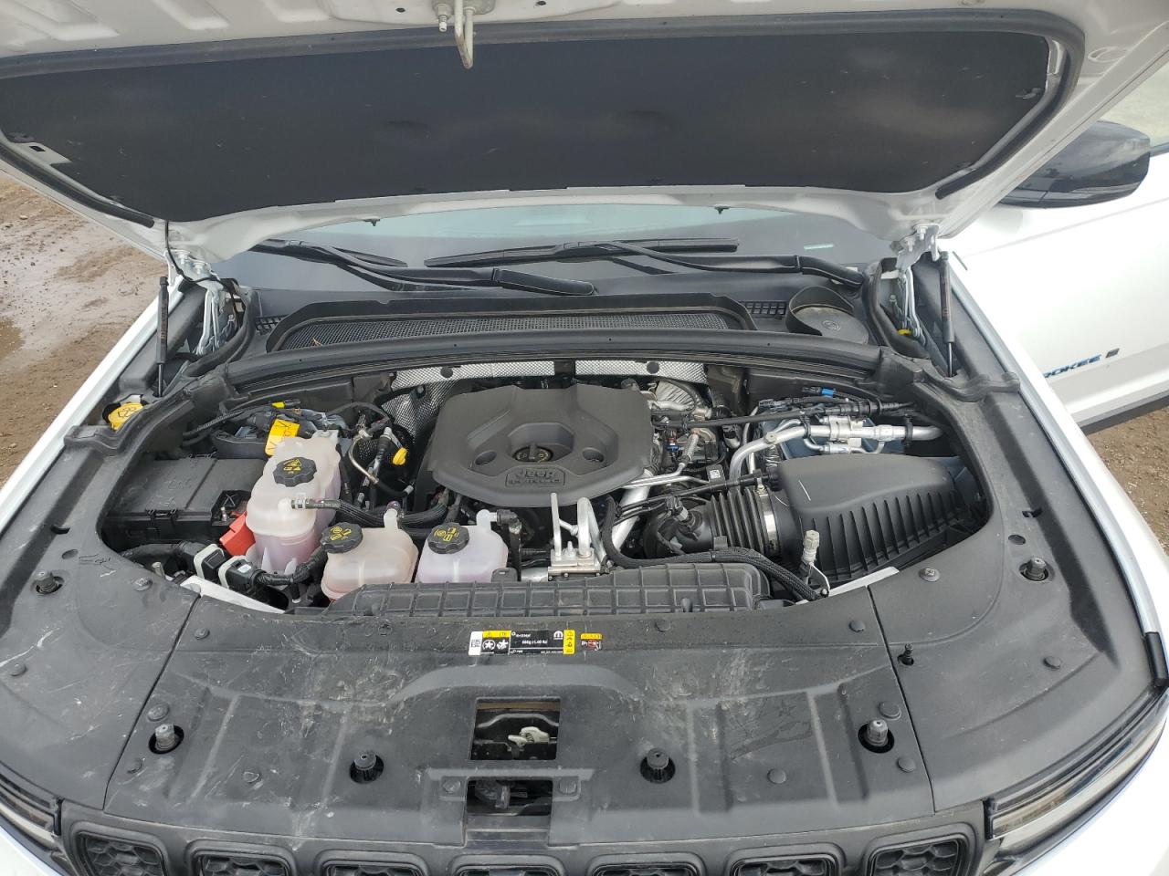 2024 Jeep Grand Cherokee Trailhawk 4Xe VIN: 1C4RJYC63R8504950 Lot: 82342185