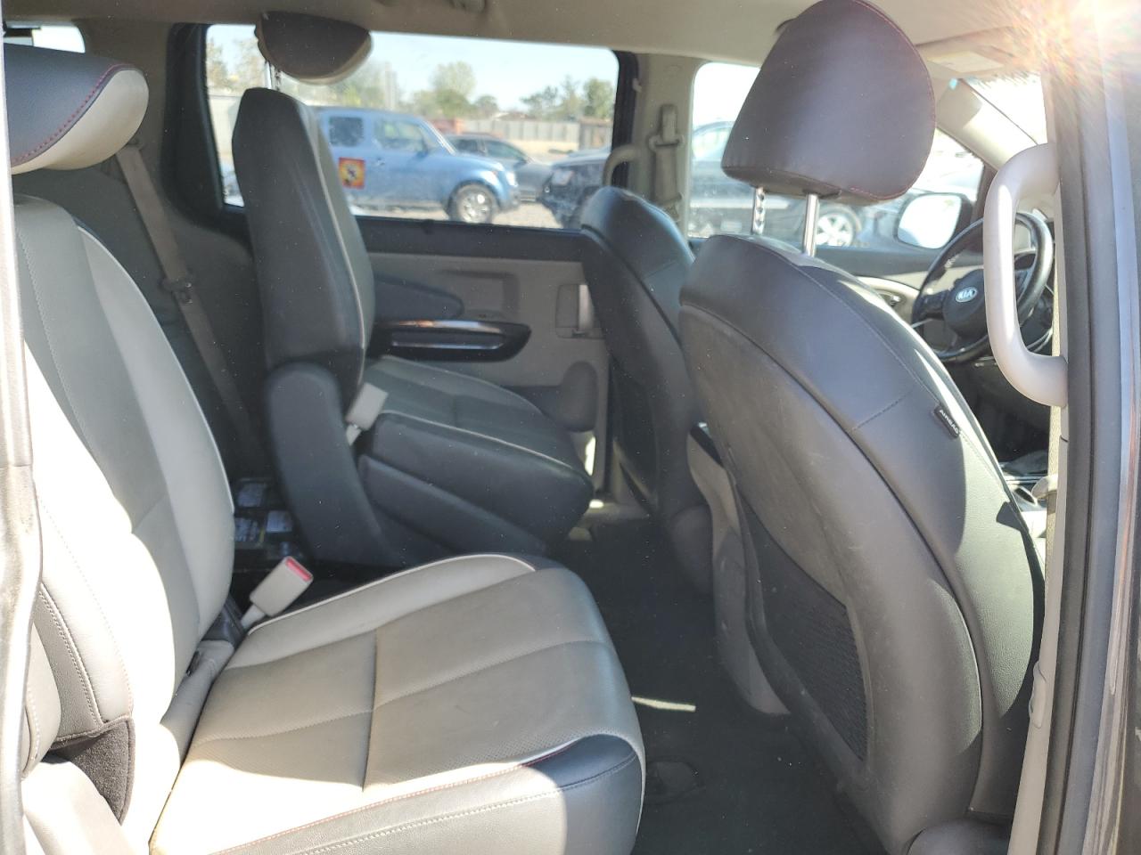 2015 Kia Sedona Ex VIN: KNDMC5C11F6037302 Lot: 82298815