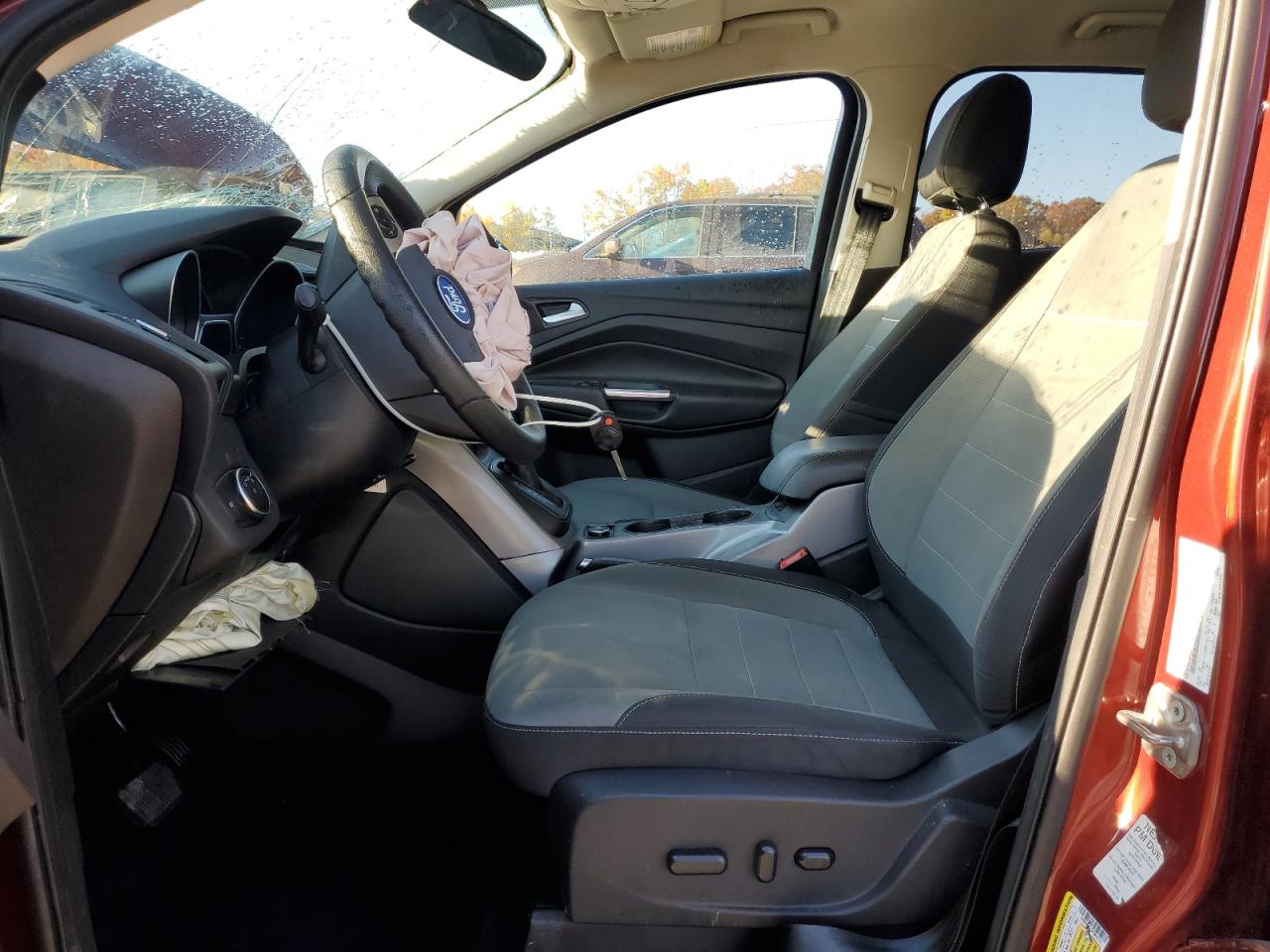 2015 Ford Escape Se VIN: 1FMCU9G93FUB42172 Lot: 87373225