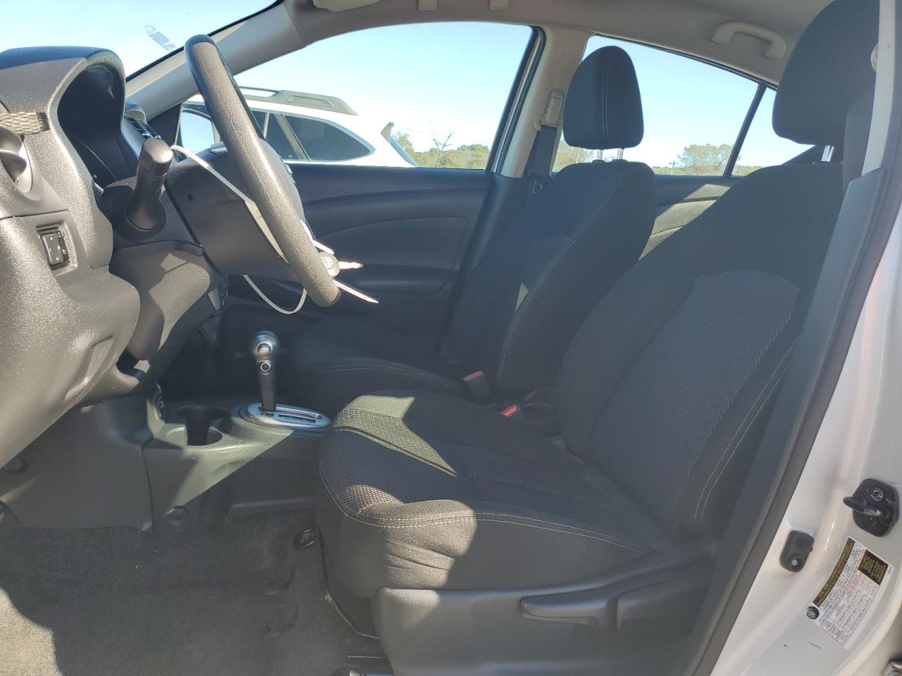 2018 Nissan Versa S VIN: 3N1CN7AP1JL879034 Lot: 82591715