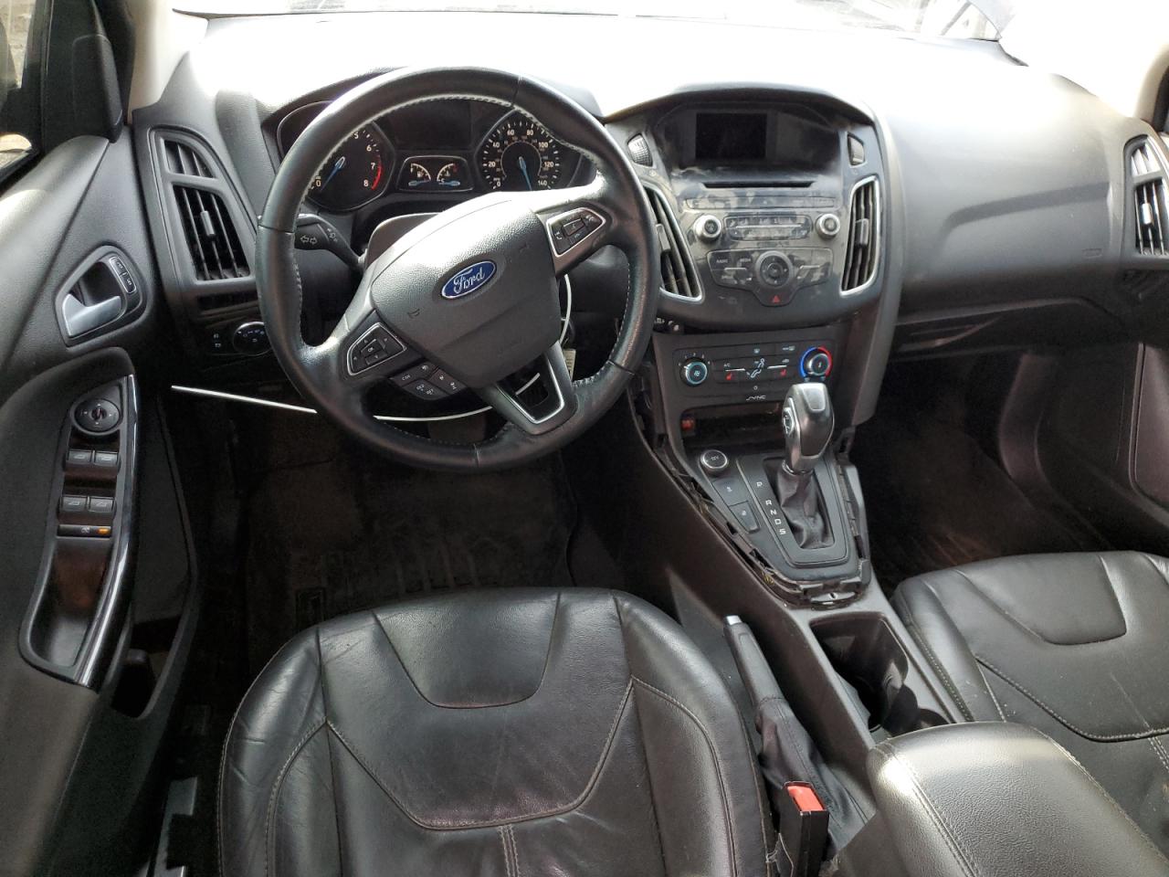 2016 Ford Focus Se VIN: 1FADP3K21GL257289 Lot: 81794715