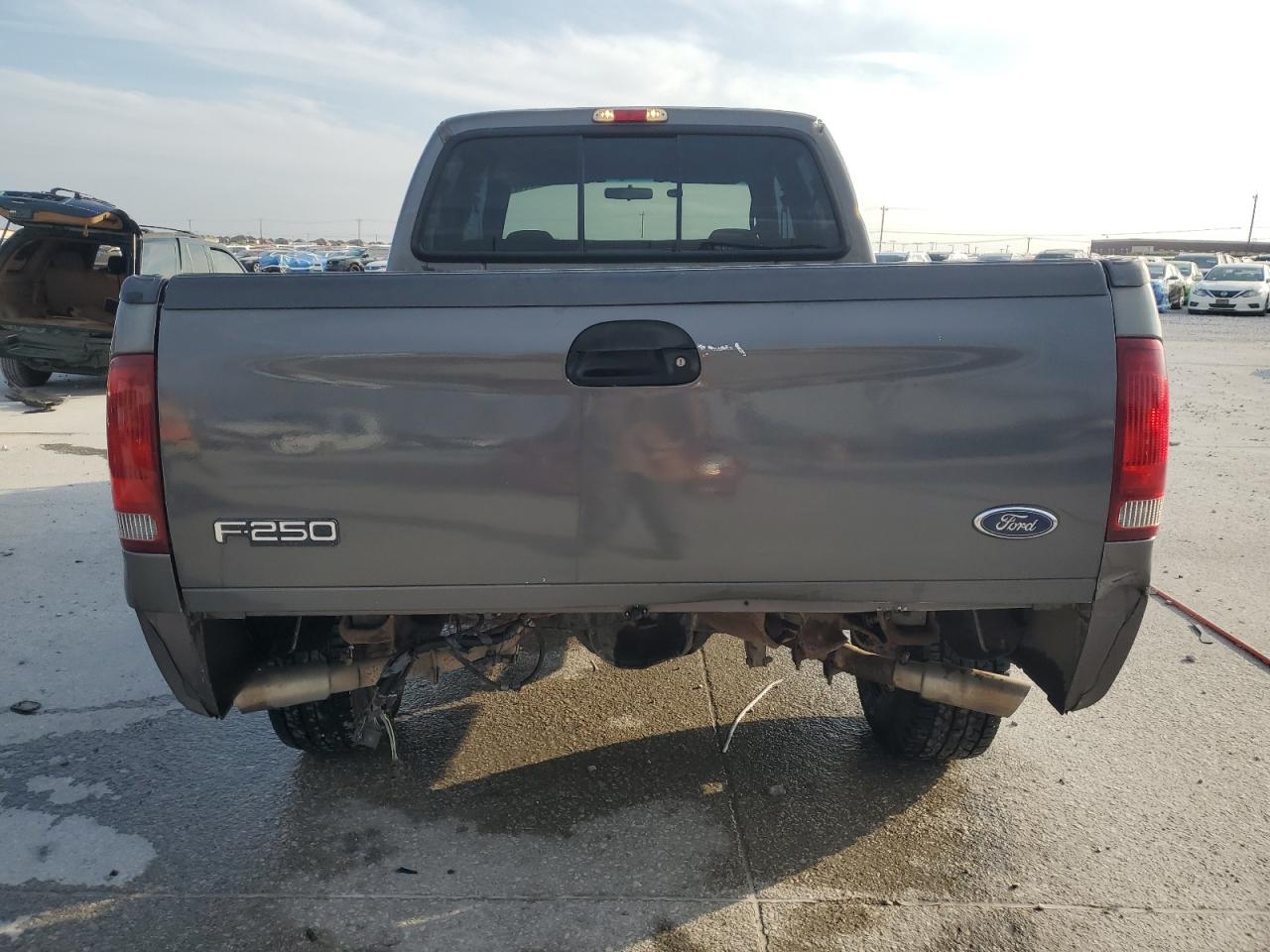 2002 Ford F250 Super Duty VIN: 1FTNW21S82EB77353 Lot: 89905445