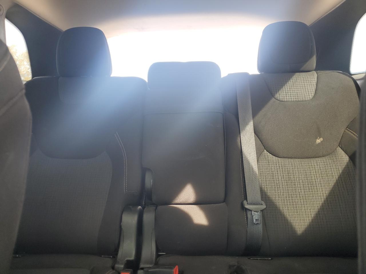 2016 Jeep Cherokee Latitude VIN: 1C4PJMCB8GW367459 Lot: 84356745