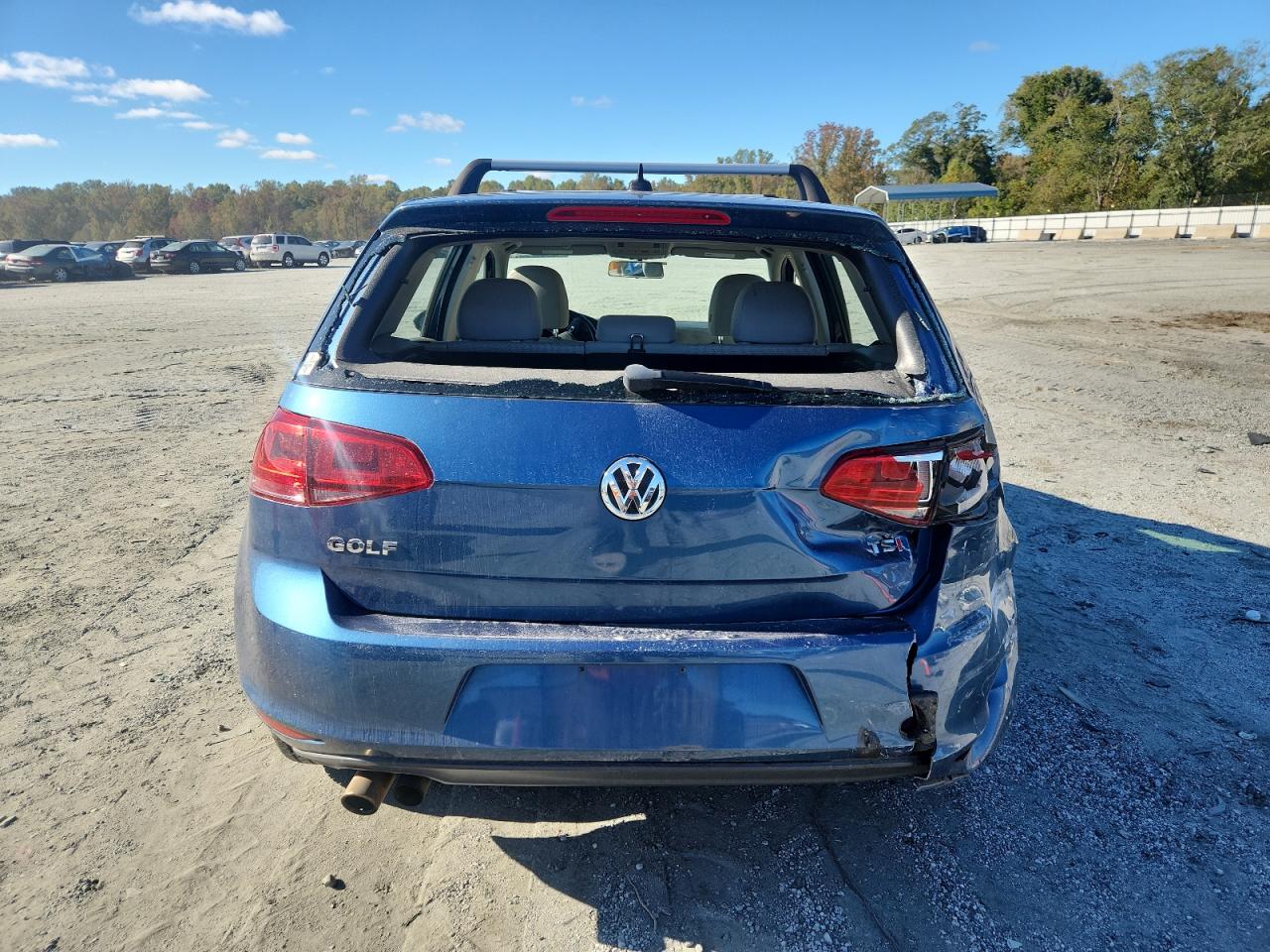 2017 Volkswagen Golf S VIN: 3VW117AU4HM033052 Lot: 82427885