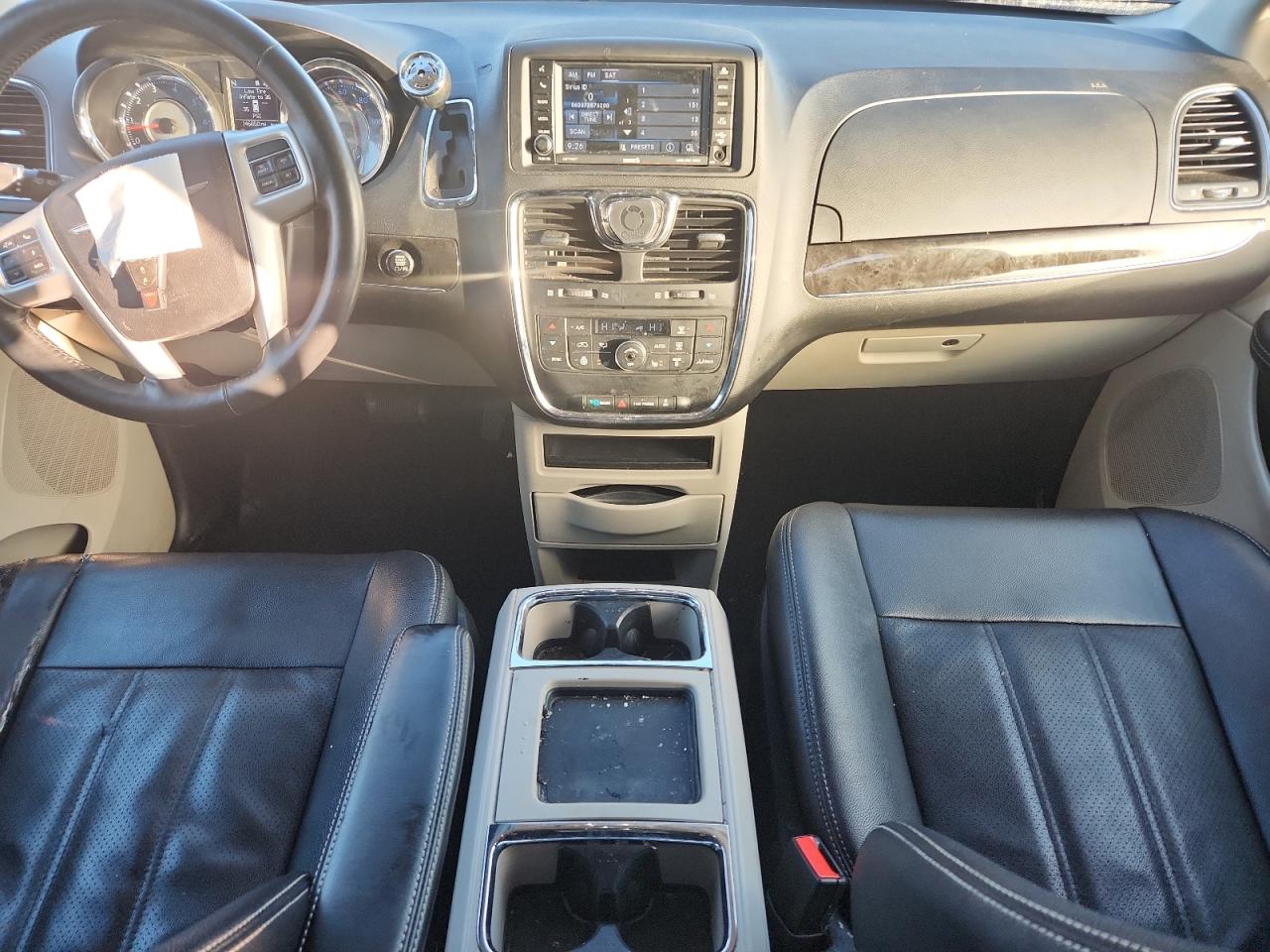 2015 Chrysler Town & Country Touring L VIN: 2C4RC1CG7FR610070 Lot: 90397745