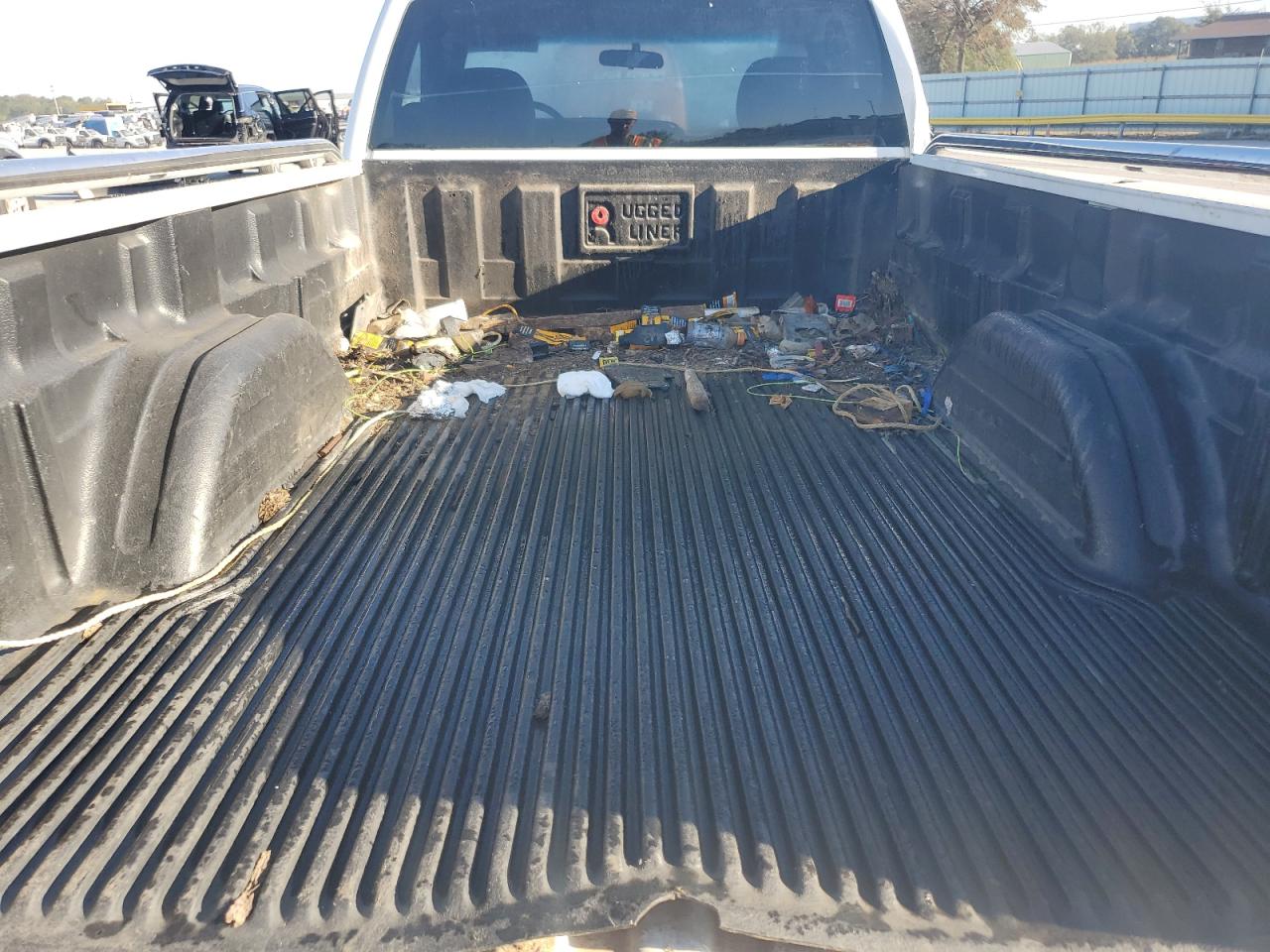 2002 GMC New Sierra C1500 VIN: 1GTEC14V02Z236610 Lot: 86432075