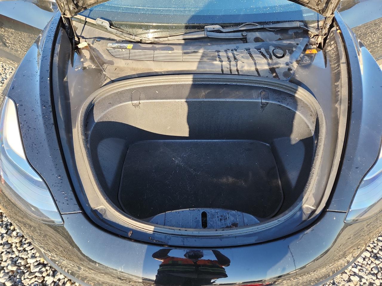 2018 Tesla Model 3 VIN: 5YJ3E1EA0JF046615 Lot: 87393345