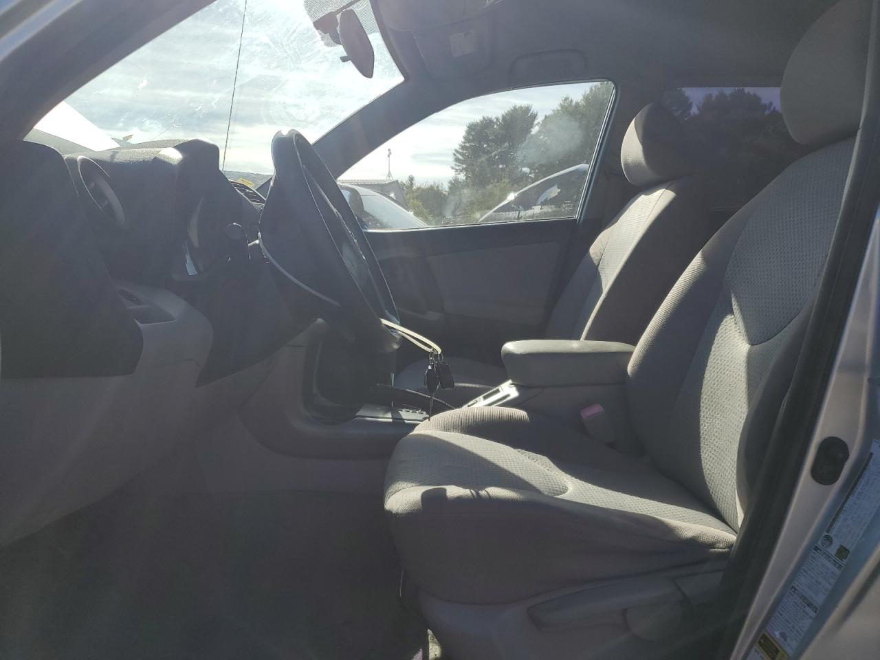 2007 Toyota Rav4 VIN: JTMBD33V075116236 Lot: 84945445