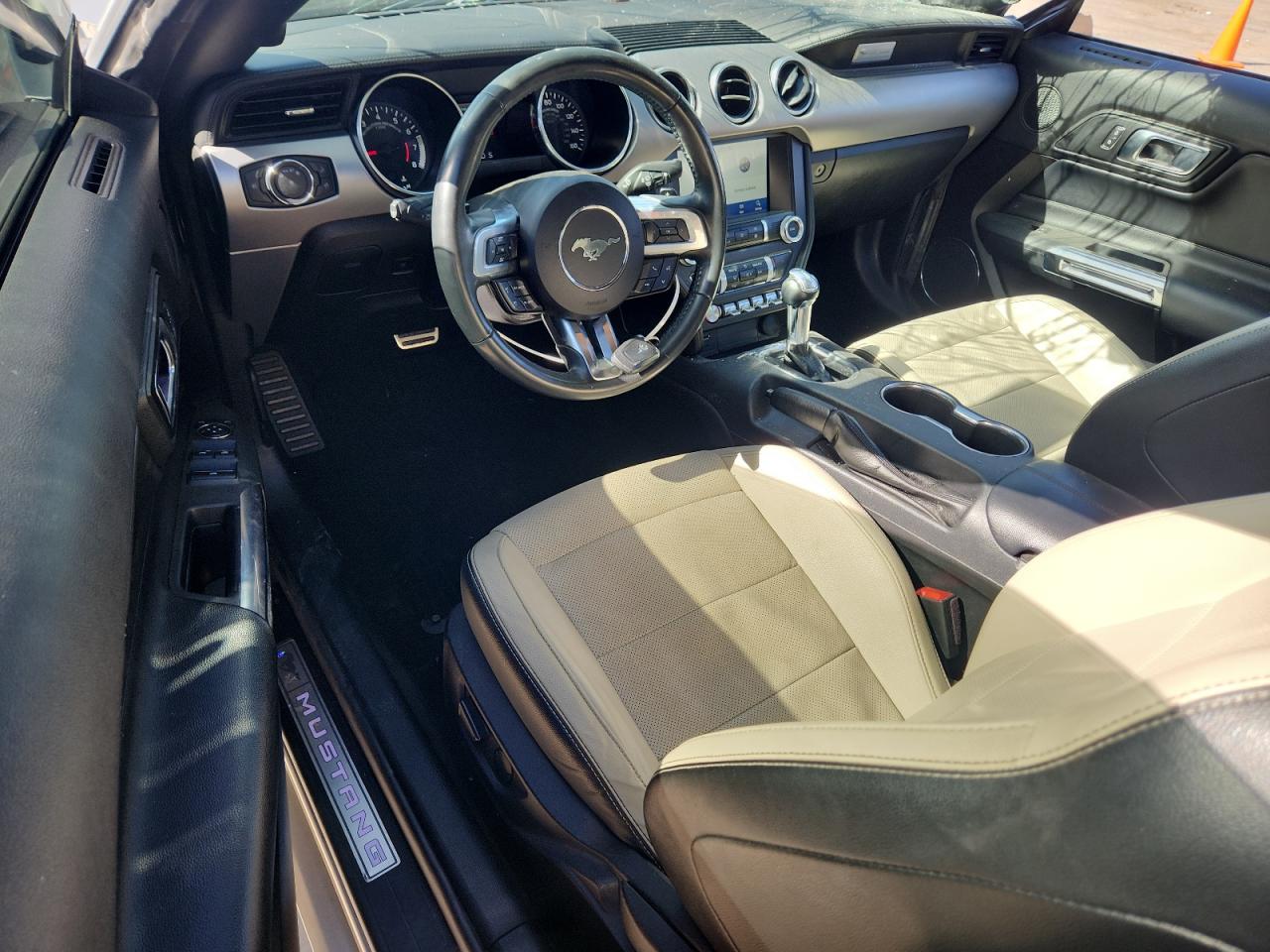 2021 Ford Mustang VIN: 1FATP8UH4M5105288 Lot: 86874675