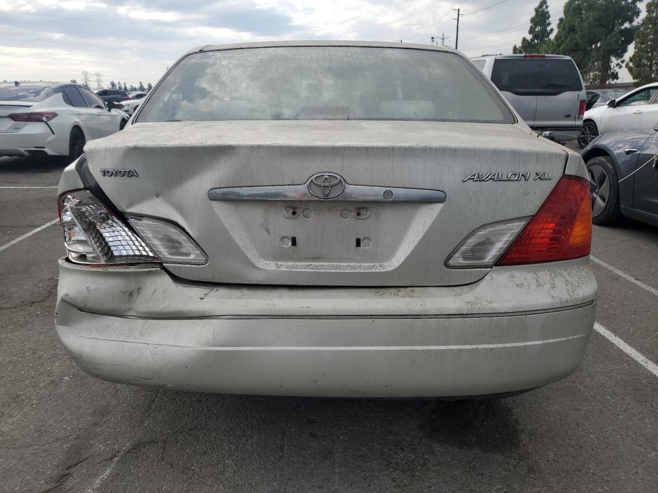 2001 Toyota Avalon Xl VIN: 4T1BF28B41U136114 Lot: 85870385