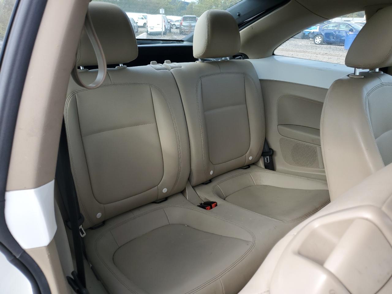 2013 Volkswagen Beetle VIN: 3VWJP7AT5DM610512 Lot: 84768355