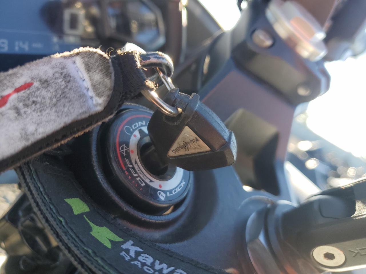 2025 Kawasaki Ex500 H VIN: ML5EXGH15SDA34015 Lot: 82204535