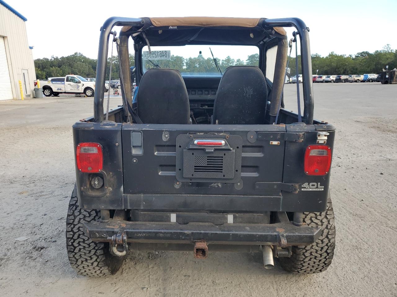 1993 Jeep Wrangler / Yj VIN: 1J4FY29S0PP256590 Lot: 84612595