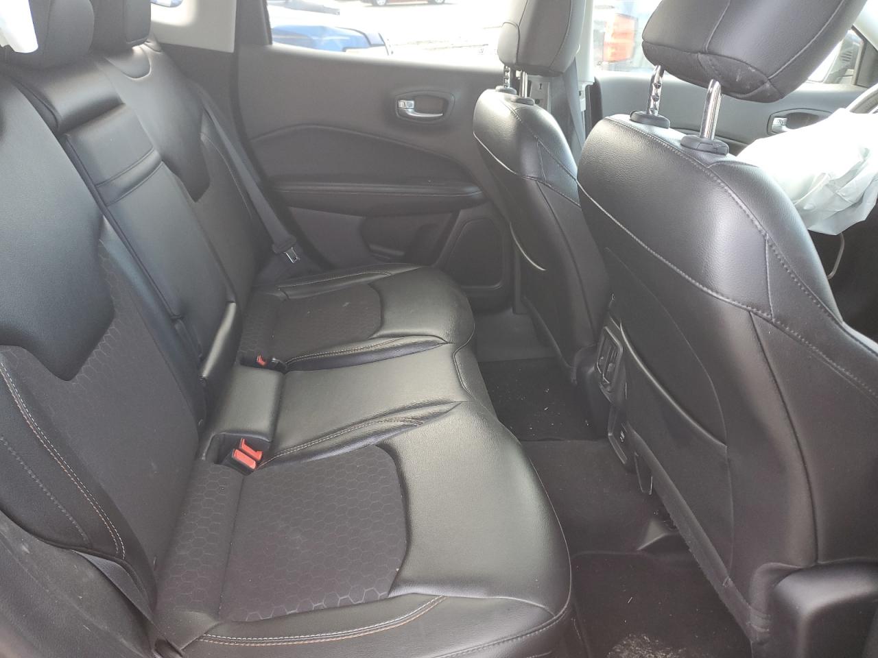 2018 Jeep Compass Latitude VIN: 3C4NJCBB6JT368917 Lot: 90695065