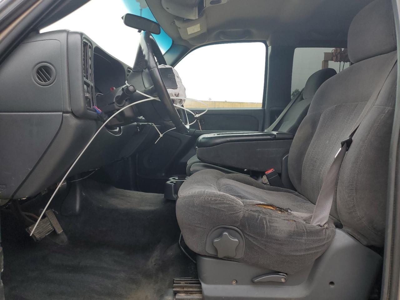 2002 Chevrolet Silverado K1500 VIN: 1GCEK19V02E136493 Lot: 85757155