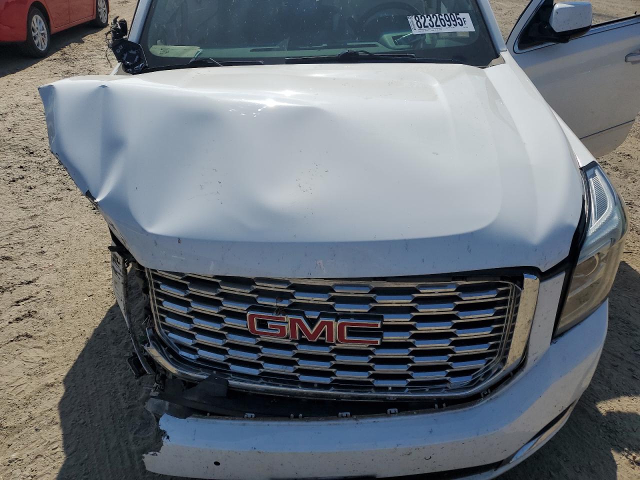 2019 GMC Yukon Denali VIN: 1GKS2CKJ9KR376483 Lot: 82326995