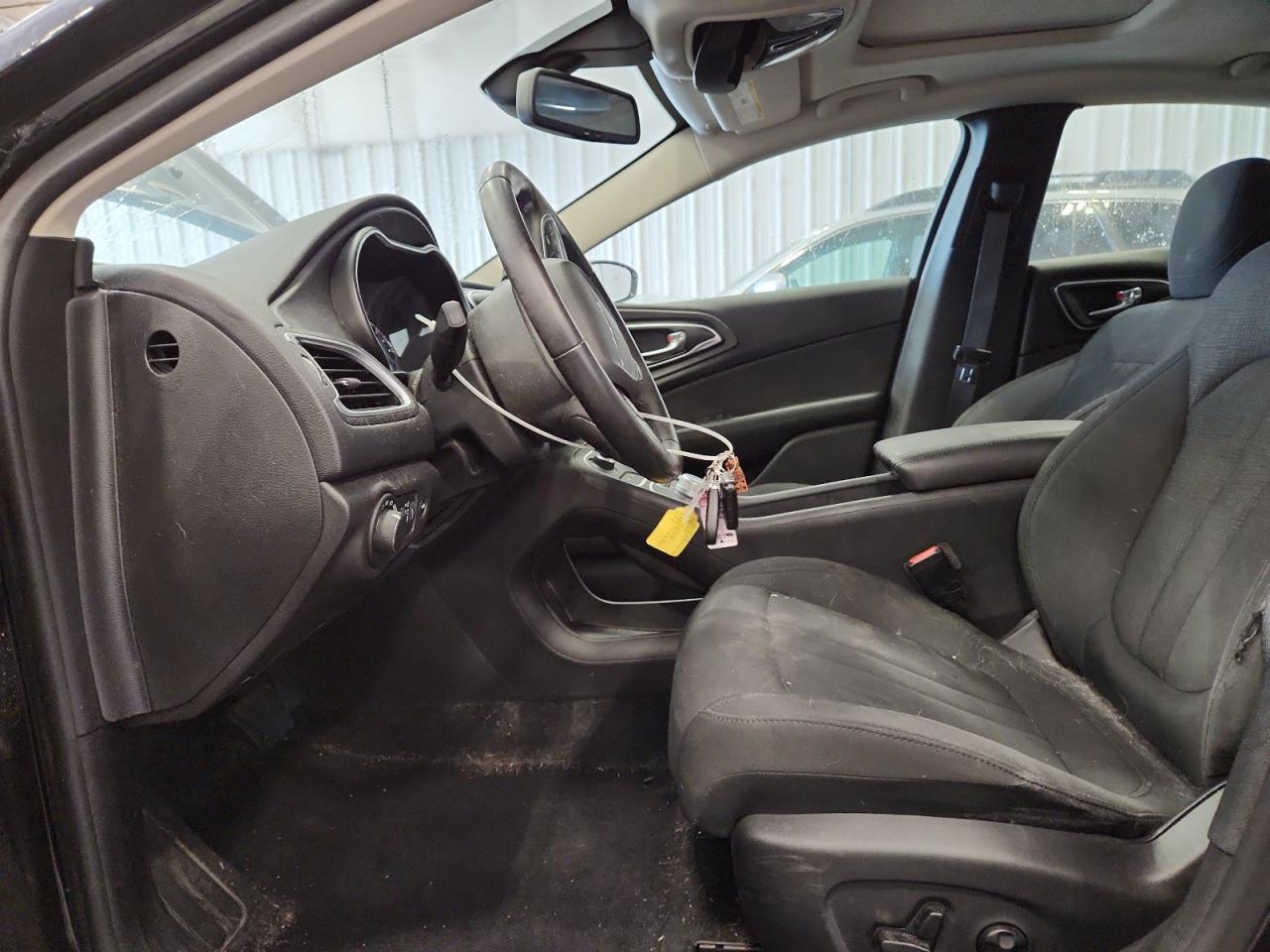 2016 Chrysler 200 Limited VIN: 1C3CCCAB3GN128370 Lot: 85007145