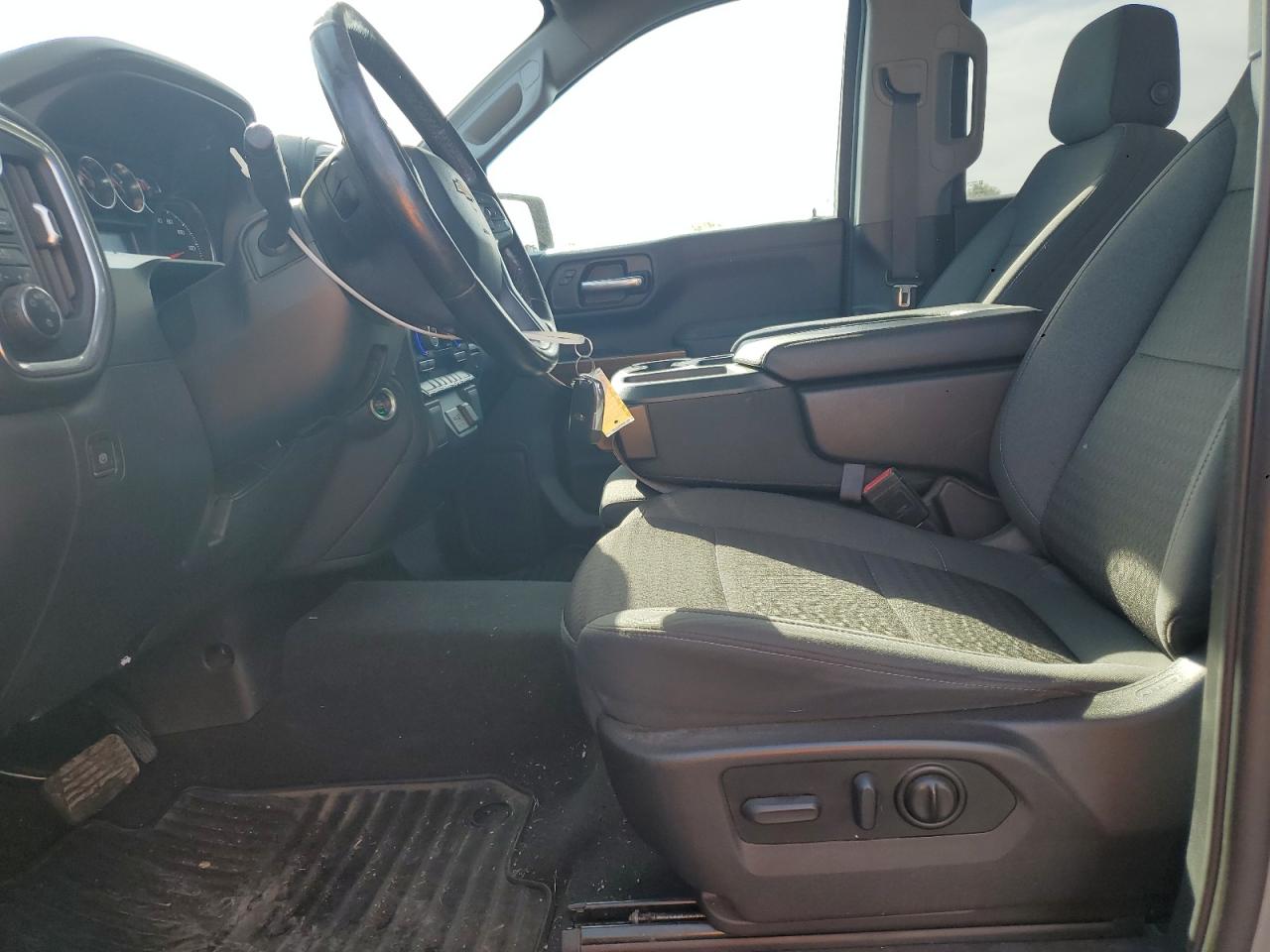 2021 Chevrolet Silverado K1500 Lt VIN: 1GCUYDED5MZ423252 Lot: 84035185