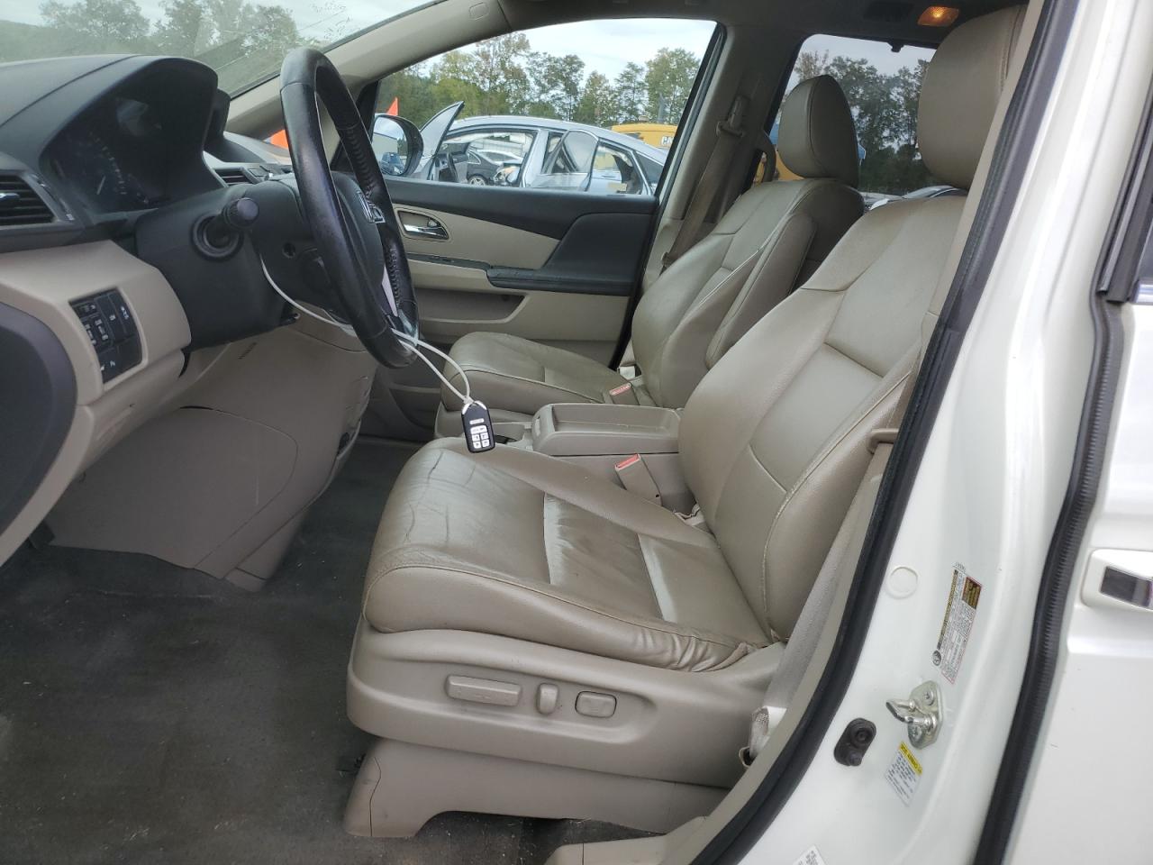 2016 Honda Odyssey Touring VIN: 5FNRL5H98GB002248 Lot: 85724655