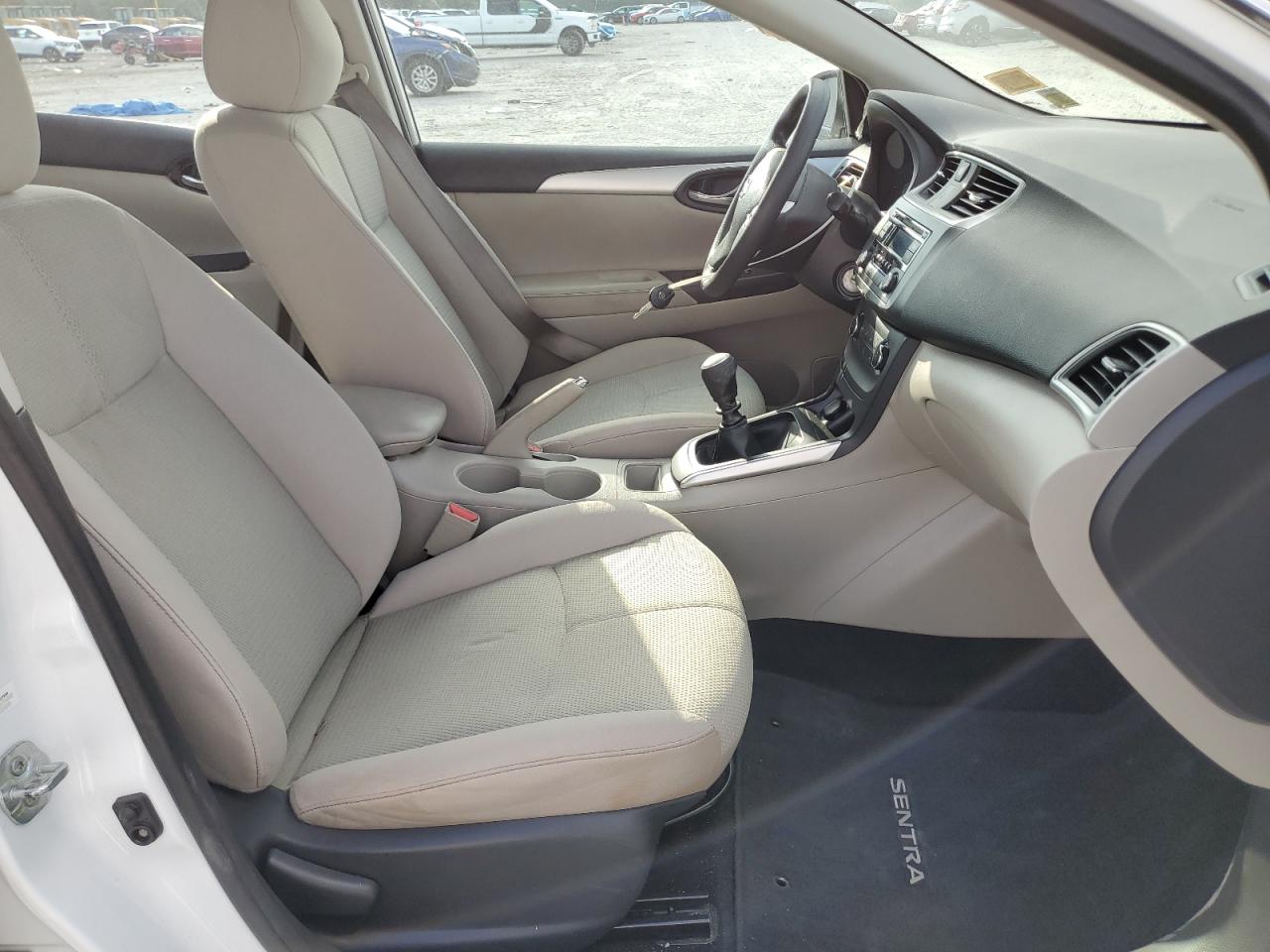 2017 Nissan Sentra S VIN: 3N1AB7AP3HY215055 Lot: 84787975