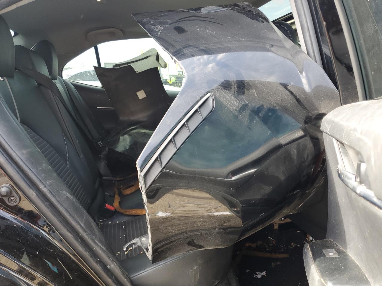 2019 Toyota Camry L VIN: 4T1B11HK1KU812903 Lot: 84941525