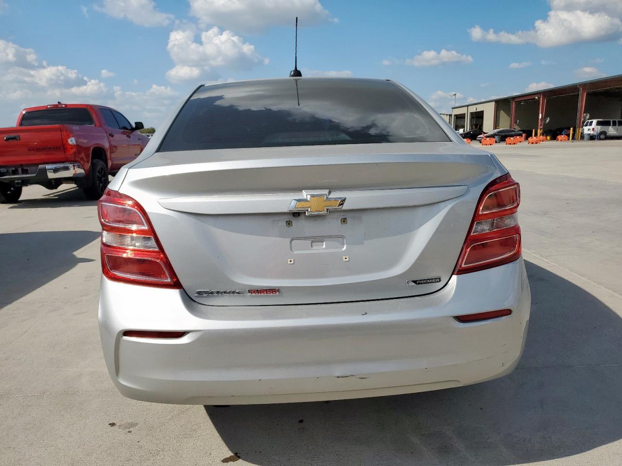 2018 Chevrolet Sonic Premier VIN: 1G1JF5SB1J4107947 Lot: 85926365