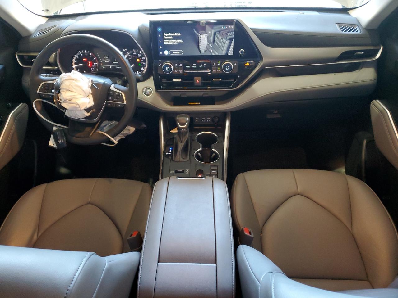 2023 Toyota Highlander L VIN: 5TDKDRAH0PS011724 Lot: 86135755