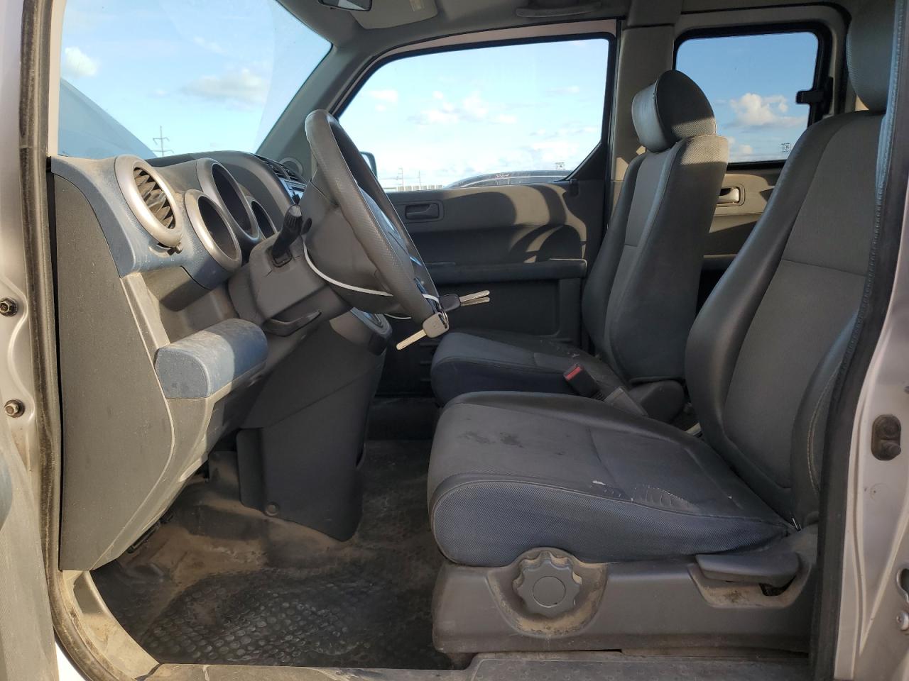 2004 Honda Element Lx VIN: 5J6YH28334L002538 Lot: 82264045