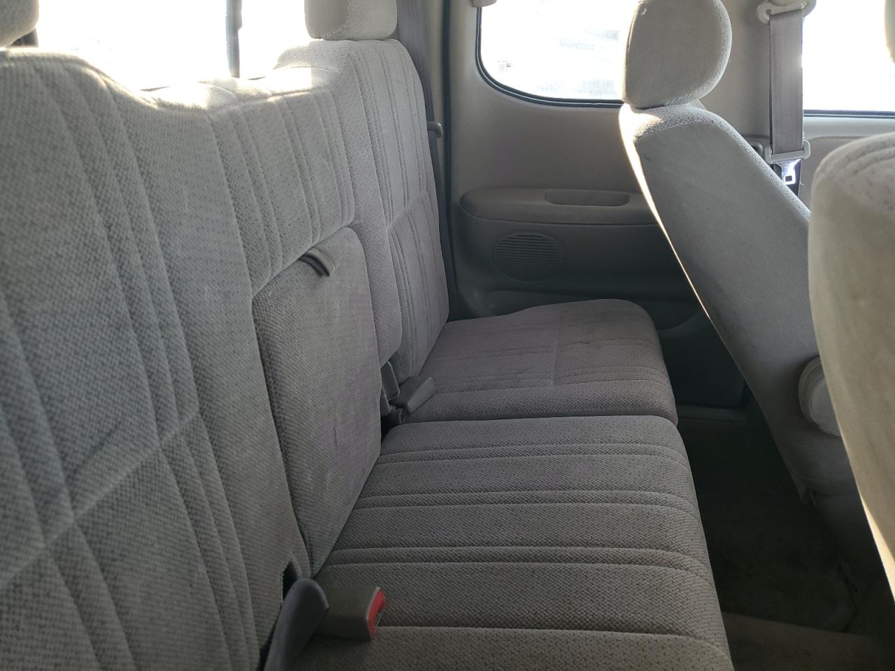 2000 Toyota Tundra Access Cab VIN: 5TBBT4415YS001253 Lot: 85111055