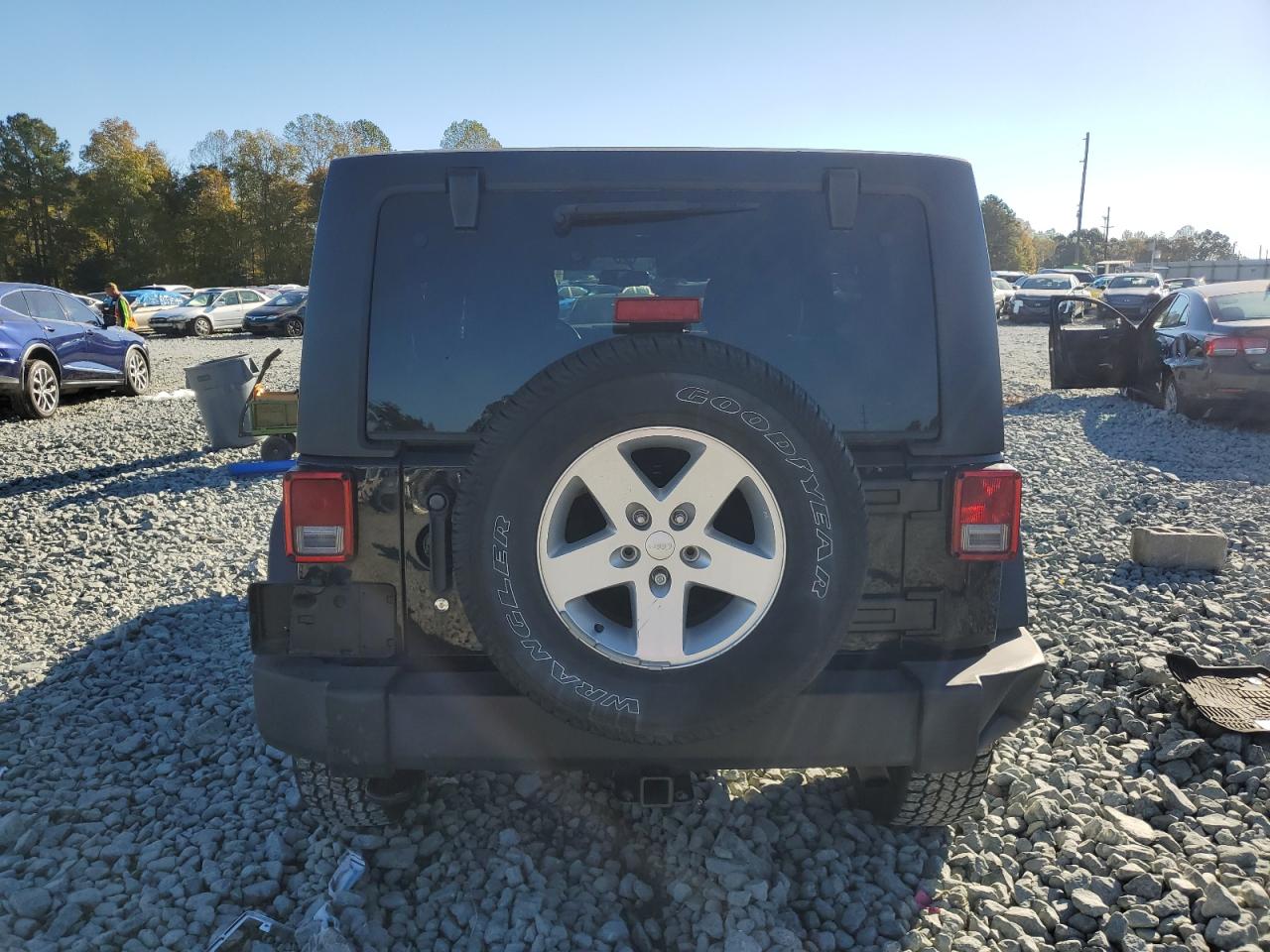 2017 Jeep Wrangler Unlimited Sport VIN: 1C4BJWDG4HL554510 Lot: 82503135